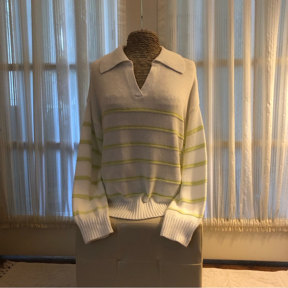 NWOT Christian Siriano Sweater
